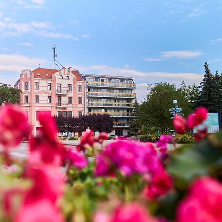 Golden Hour Apartments- Plac Slowianski 26 سفينويتشي المظهر الخارجي الصورة