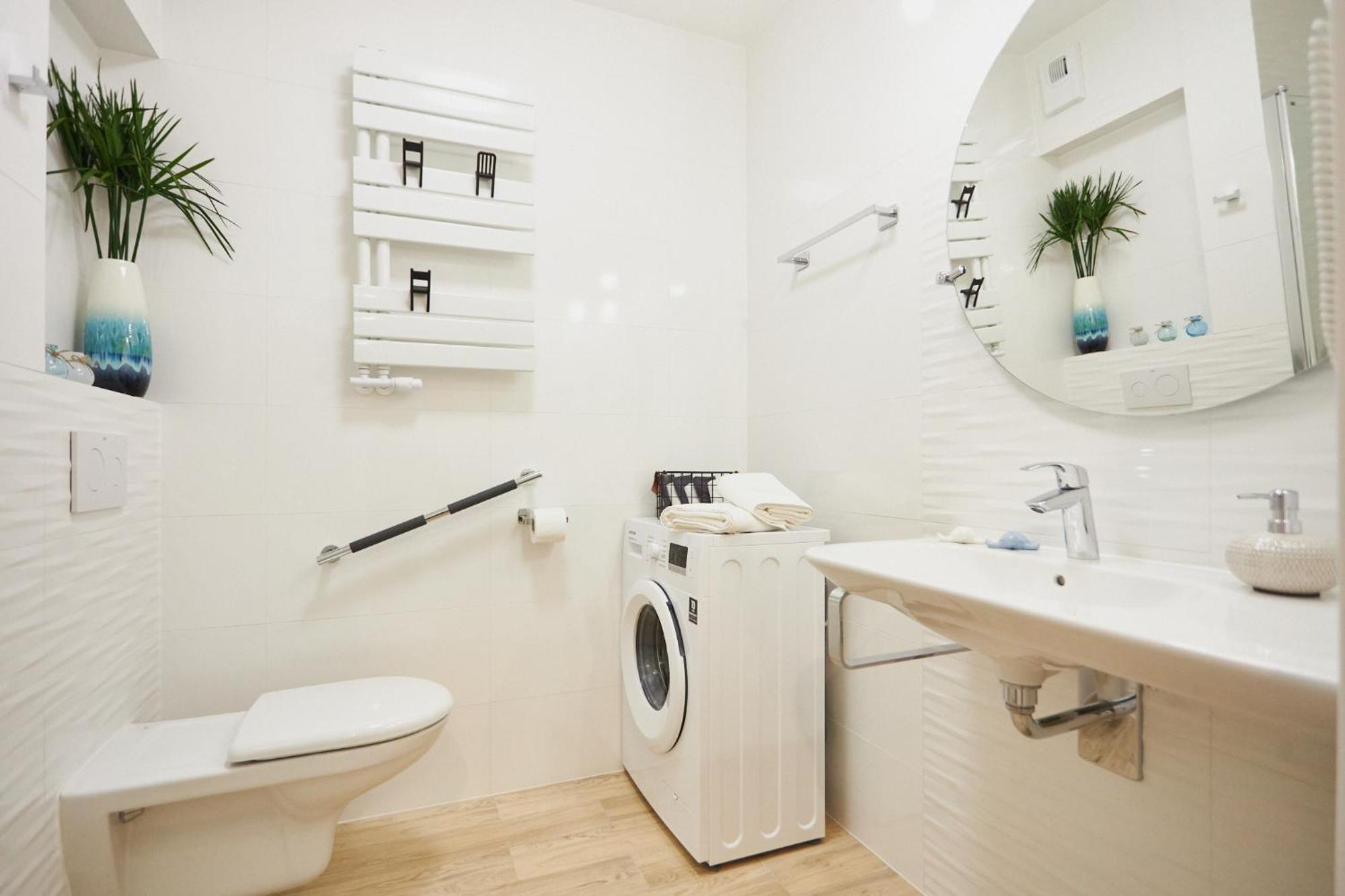 Golden Hour Apartments- Plac Slowianski 26 سفينويتشي المظهر الخارجي الصورة