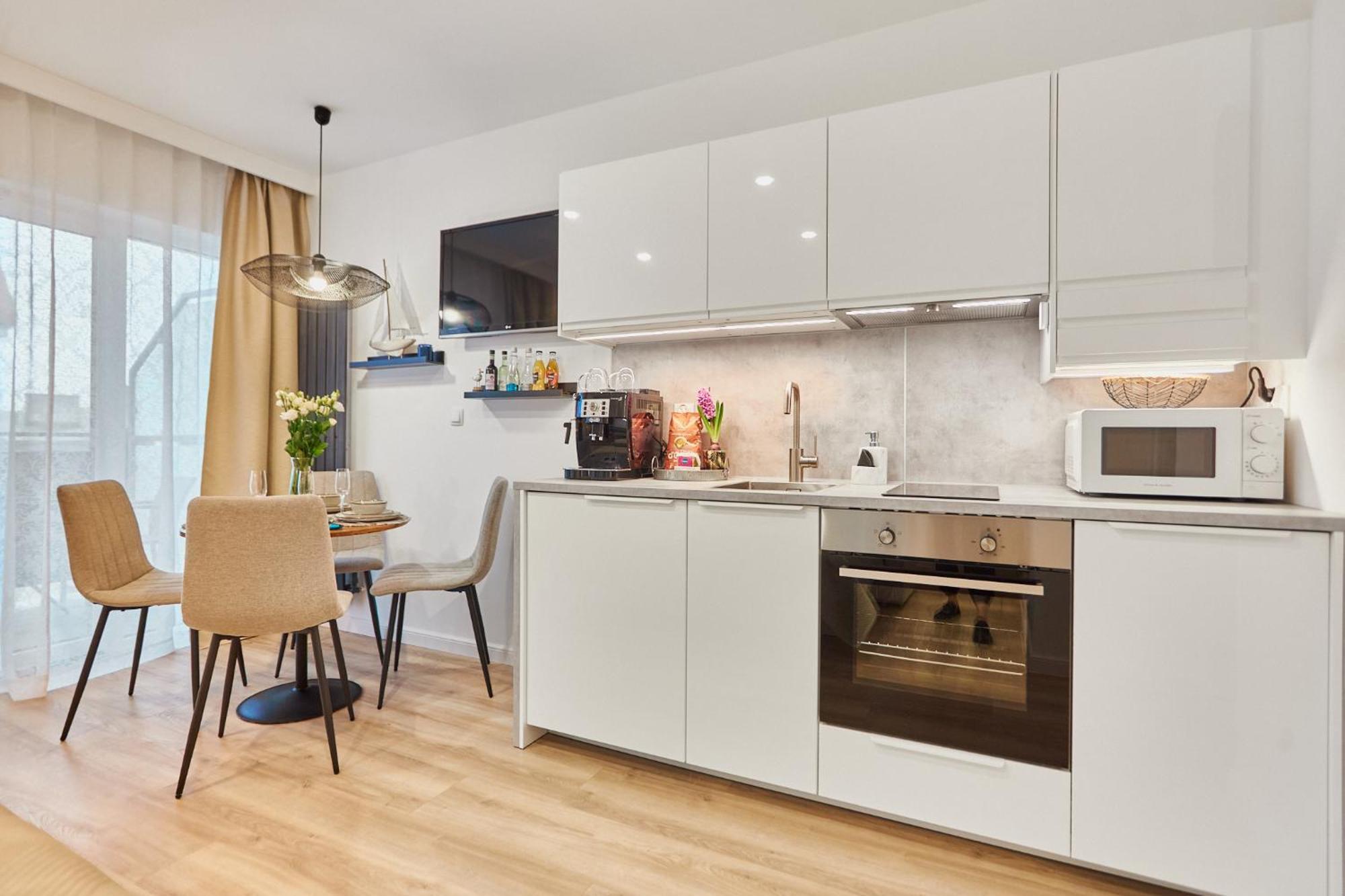 Golden Hour Apartments- Plac Slowianski 26 سفينويتشي المظهر الخارجي الصورة